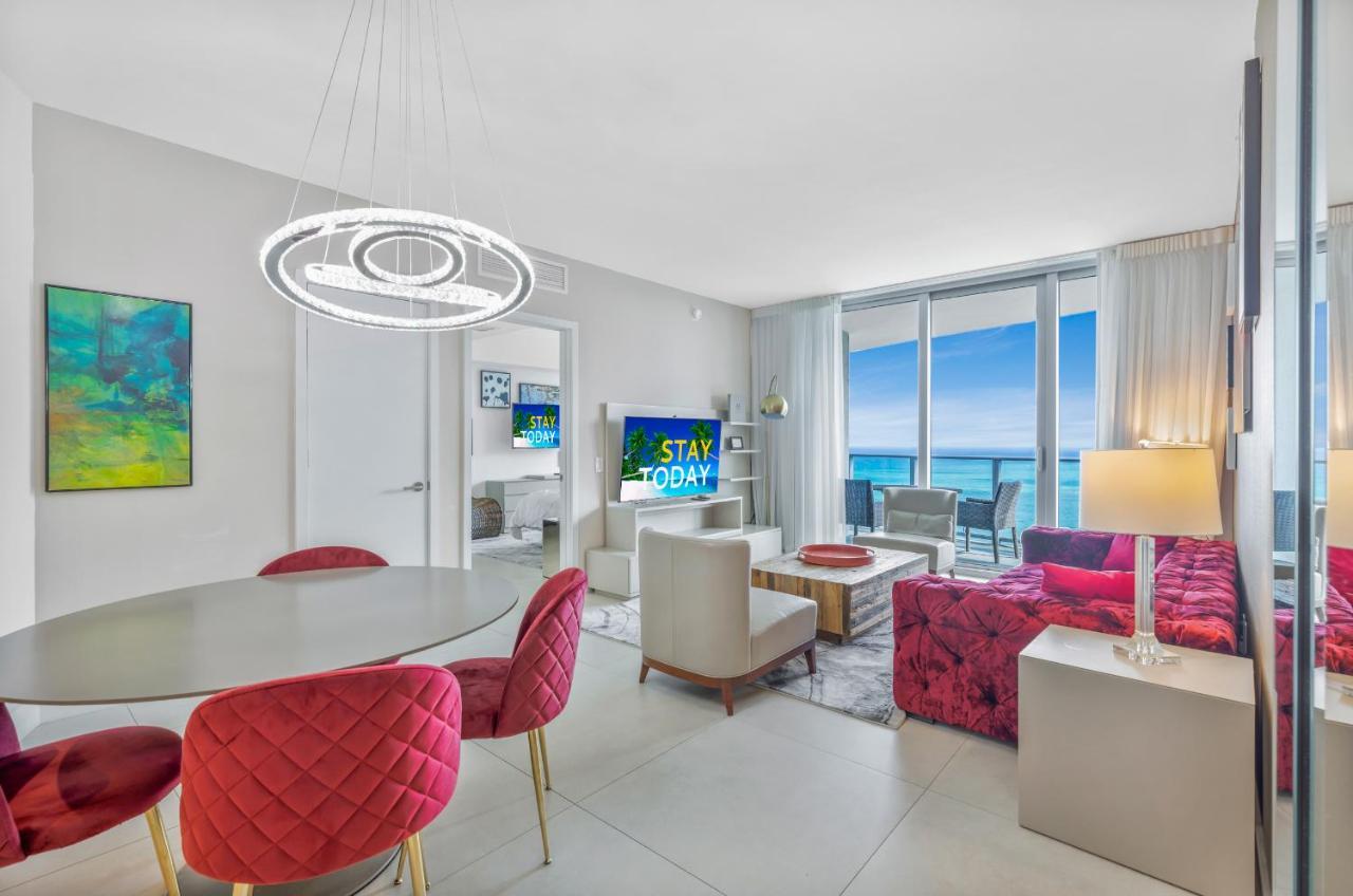 Seashore Resort - 2 Bedroom Right On The Beach Direct Ocean-View With Amenities On The Rooftop Hollywood Zewnętrze zdjęcie